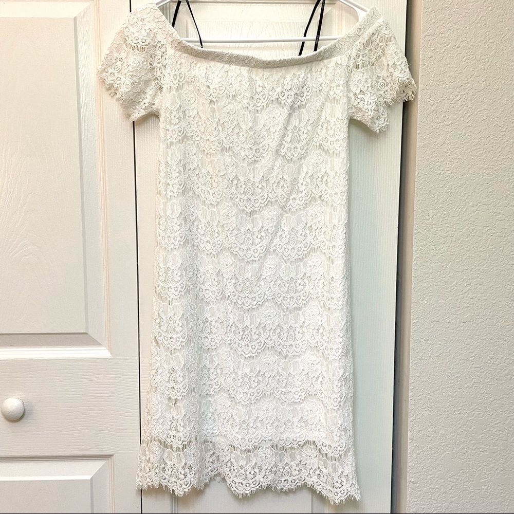 Forever 21 White Off-shoulder Lace Dress